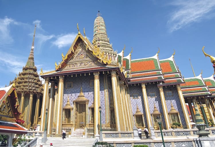 Visit in Grand palace things to do in Bangkok in 3 days