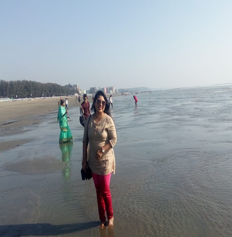 Visit to travel Cox's Bazar. It is one of the most popular natural sandy  Sea beach in Bangladesh