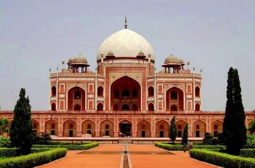 Nice of view Humayun's Tomb Complex in Delhi, India.