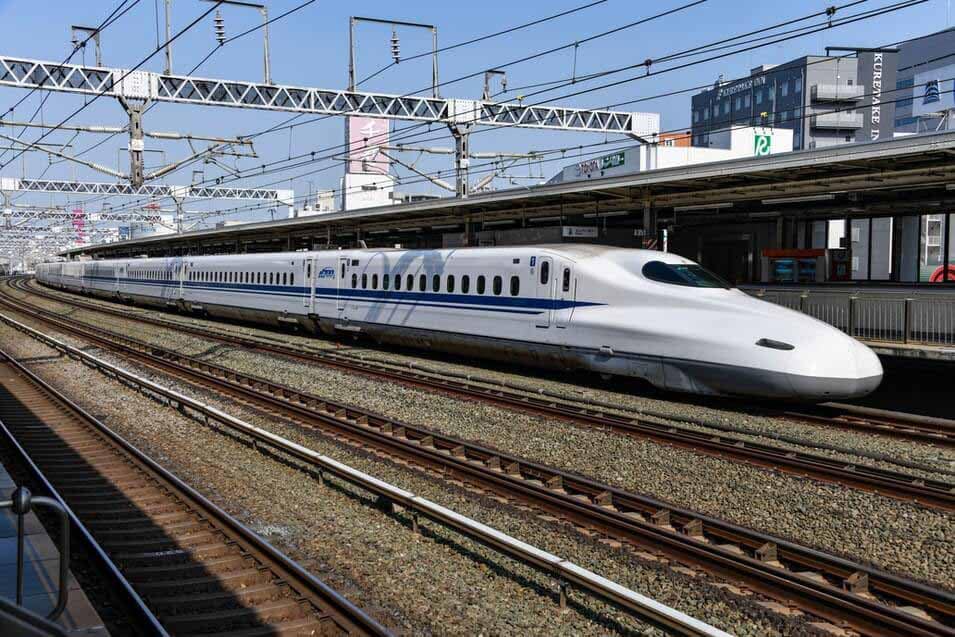 Shinkansen bullet trains are part of a new generation of Japanese high-speed train things to do in Japan